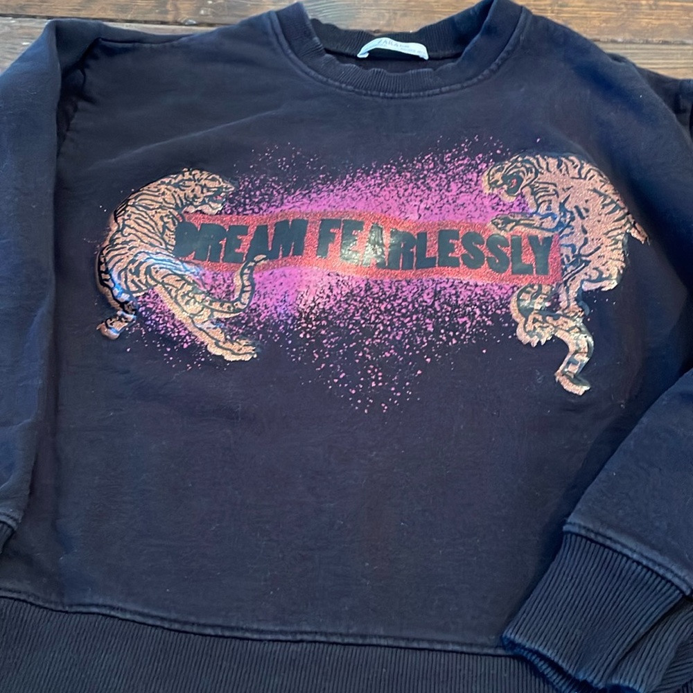 Zara Tiger Animal Graphic Sweatshirt